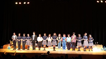 演劇終了後のカーテンコール