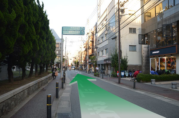 赤坂一丁目交差点から大名二丁目交差点への写真