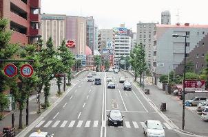 百年橋通りの様子の写真