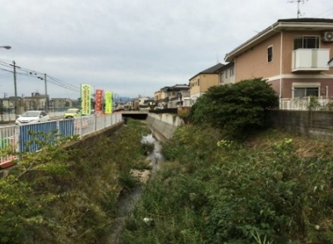 金屑川前