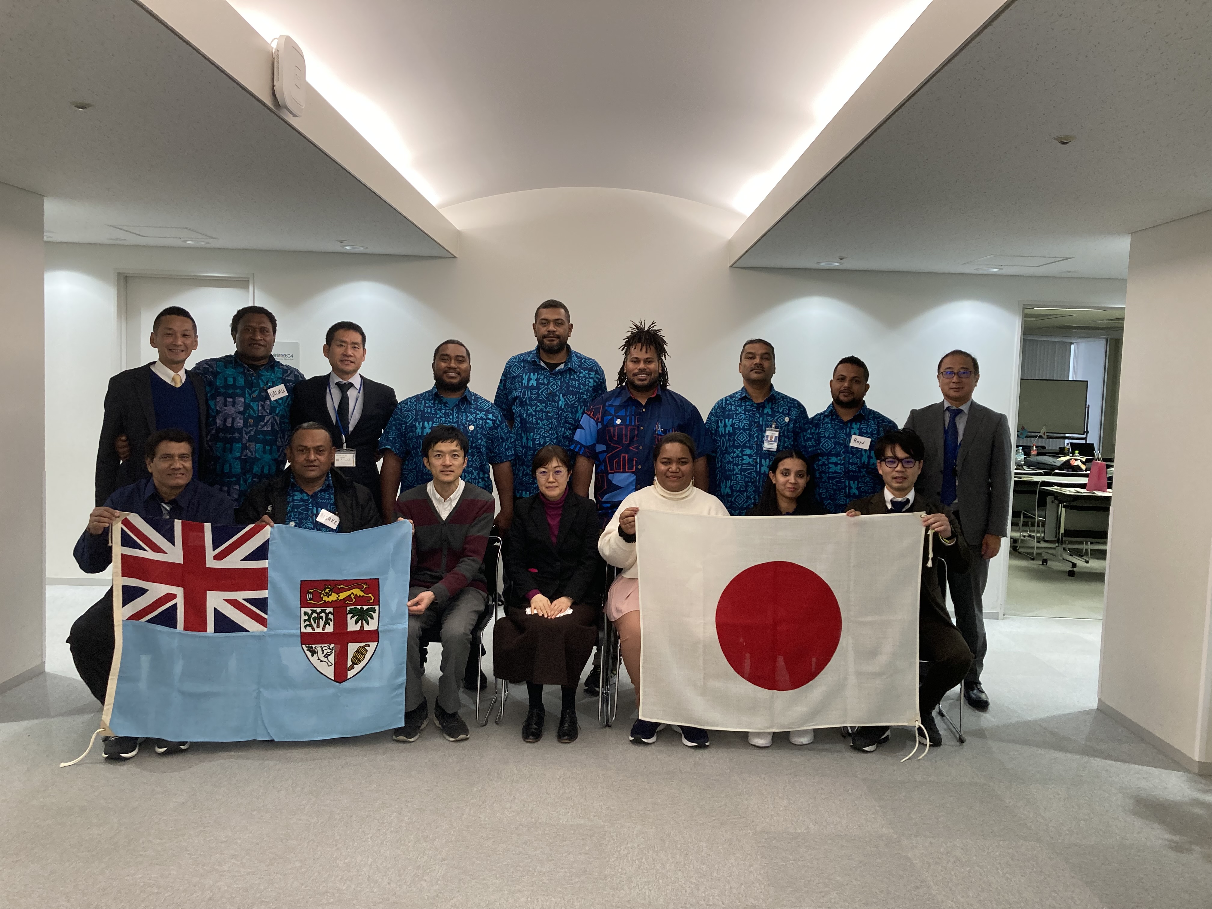 日本での取組みを学んだフィジー国職員による実行計画報告会