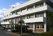 管理本館の写真