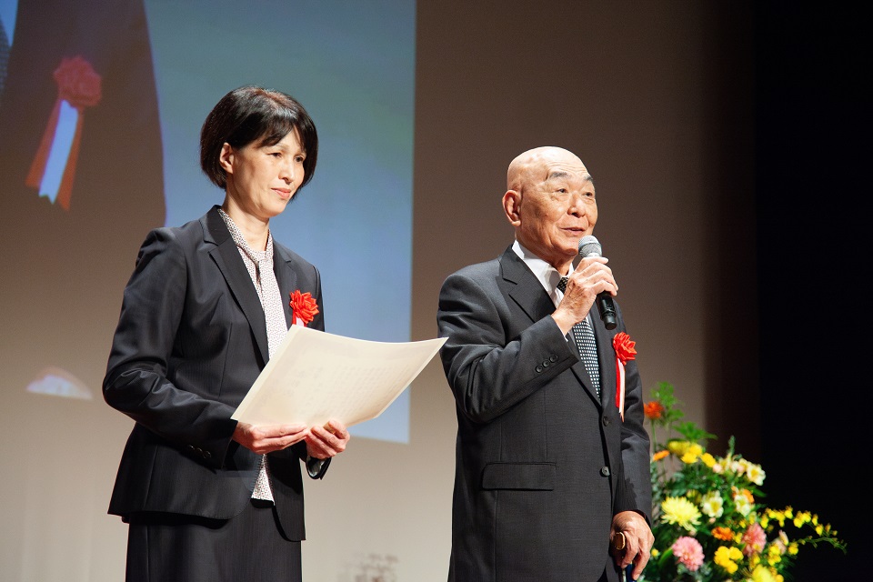 受賞者（２チーム目）の写真