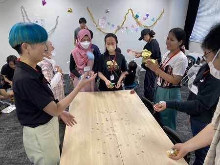 おてだま、おはじき体験の写真