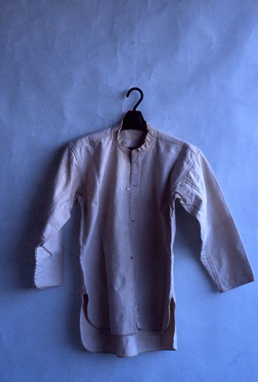 画像:海軍用シャツ（白）