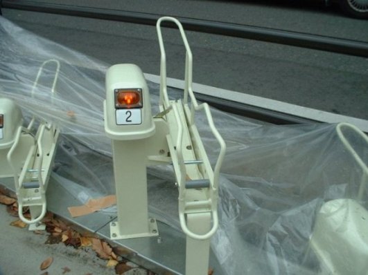 音羽公園駐輪機の画像