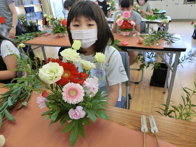奈良屋公民館フラワーアレンジメント教室２