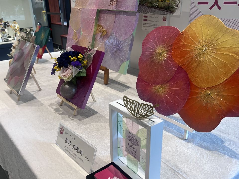 ボタニーペインティングの作品の写真です