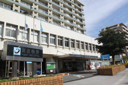 東区役所の写真