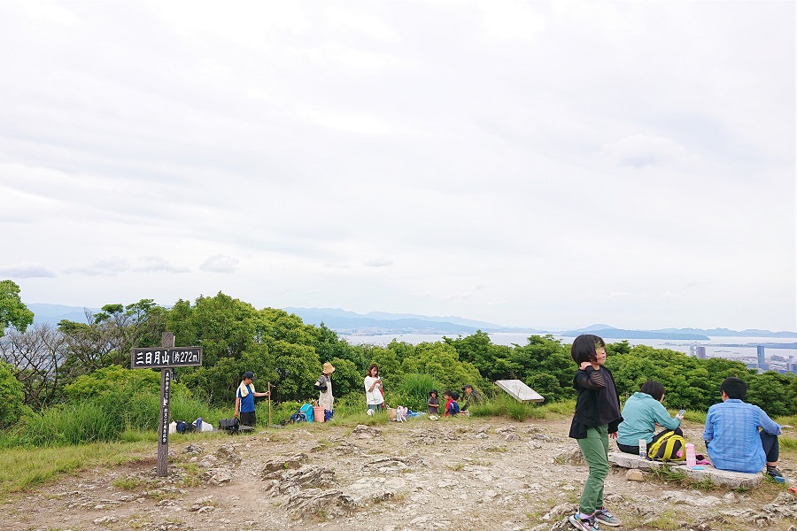三日月山山頂