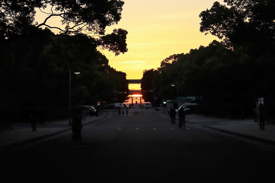 筥崎宮 参道 夕陽