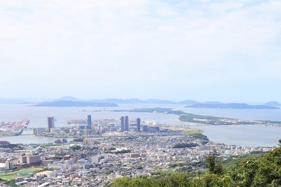 立花山の山頂からの眺め