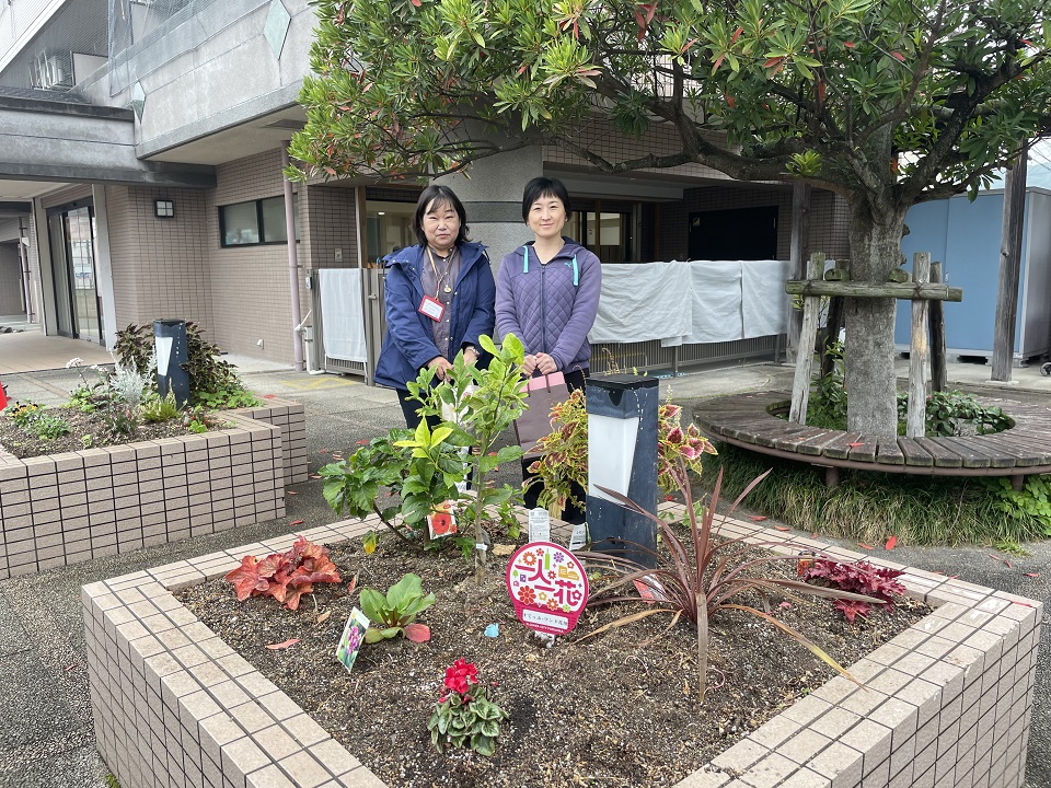 ステップワンド花壇のみなさん