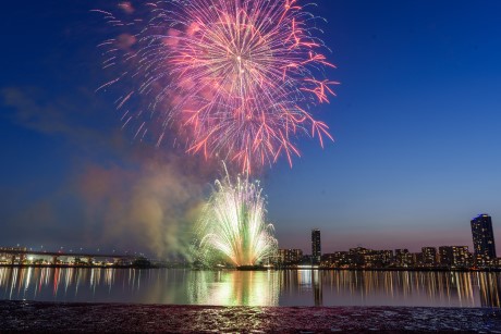 東区花火大会