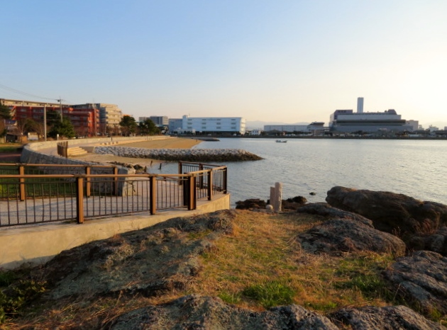 名島海岸の写真4
