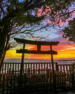 夕暮れの志賀海神社