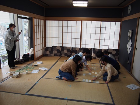 百人一首かるた