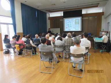 和白東公民館での講座の様子