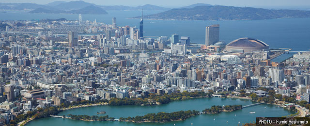 福岡市の航空写真