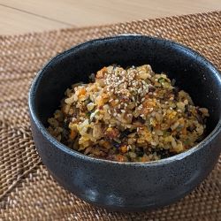 ビビンバキムチ炒飯の写真