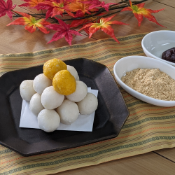 簡単♪里芋入りお月見だんごの写真