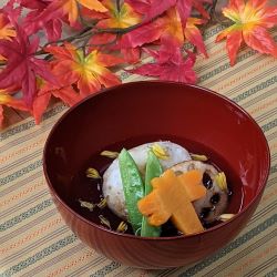 里芋まんじゅう　菊花あんの写真