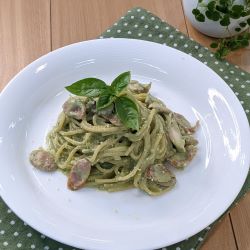 バジルクリームスパゲッティの写真