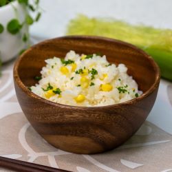 コーンバターご飯の写真