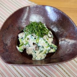 ゴーヤと干し椎茸の甘酢白和えの写真