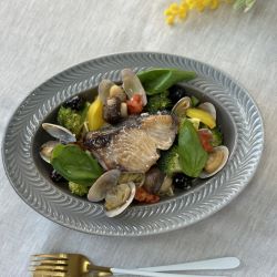 ブリのアクアパッツァスパゲッティの写真