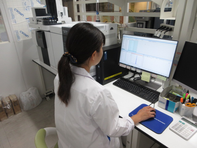 農薬検査の様子