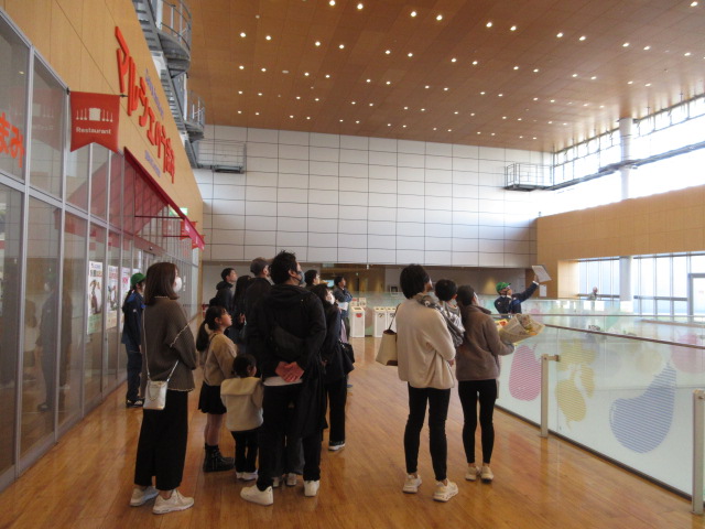 バックヤードツアーの様子１