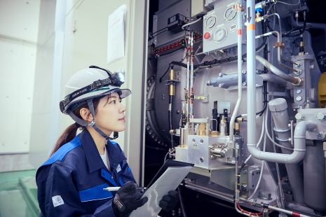 写真、社会人機械２