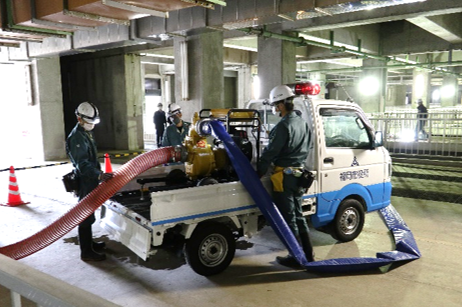 排水ポンプ車による応急対応