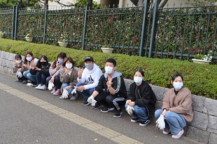 中村学園大学東側花壇