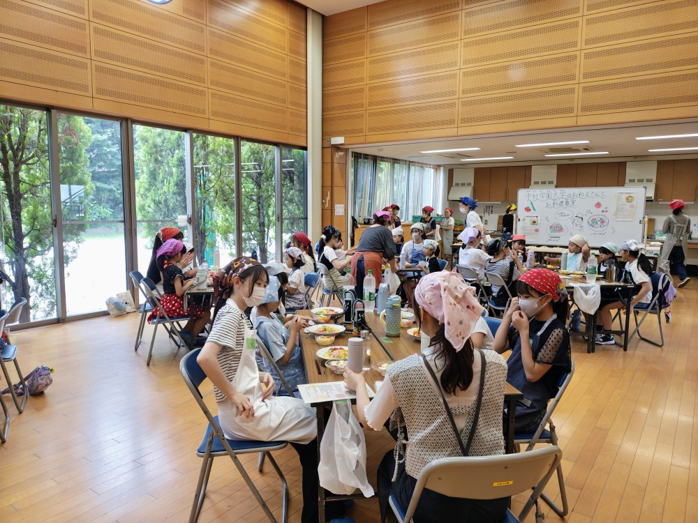 料理後食事前風景