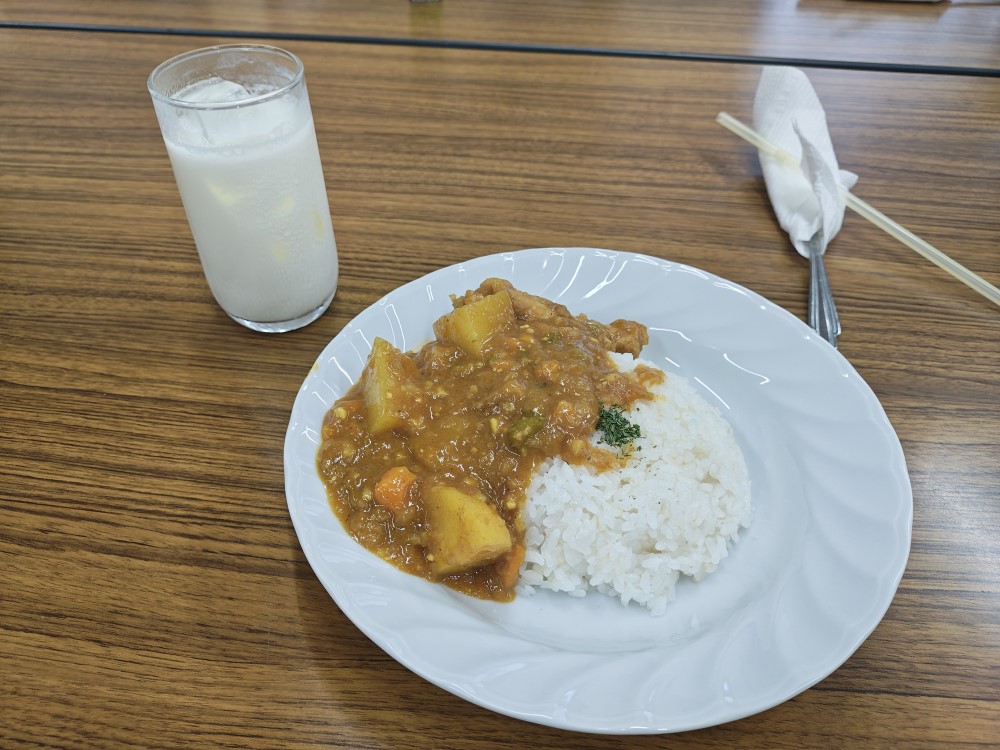 カレーとラッシー