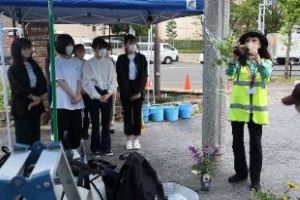 別府西公園の花植え1