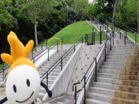 松山中央公園とニッコりん写真