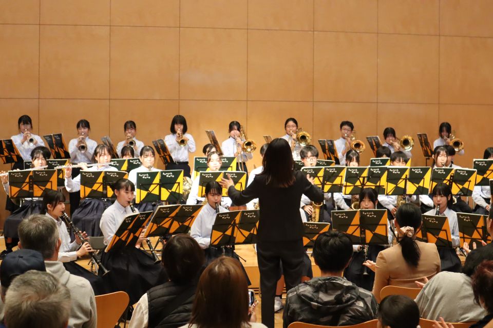 開会式友泉中学校吹奏楽部