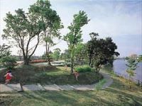 西南の杜湖畔公園写真