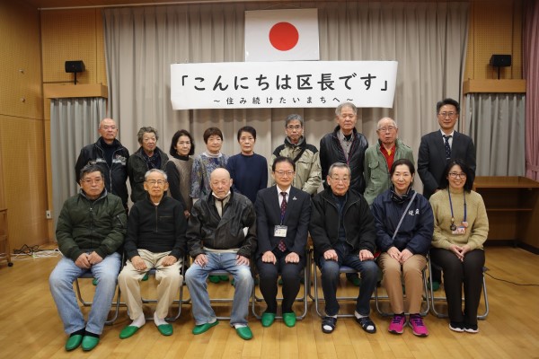 懇談会終了後の集合写真