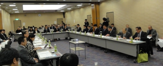 第１回委員会の様子