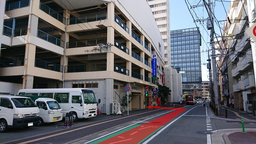 画像：グランドパーキングの案内写真２