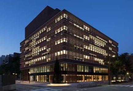 写真：西南学院大学図書館２