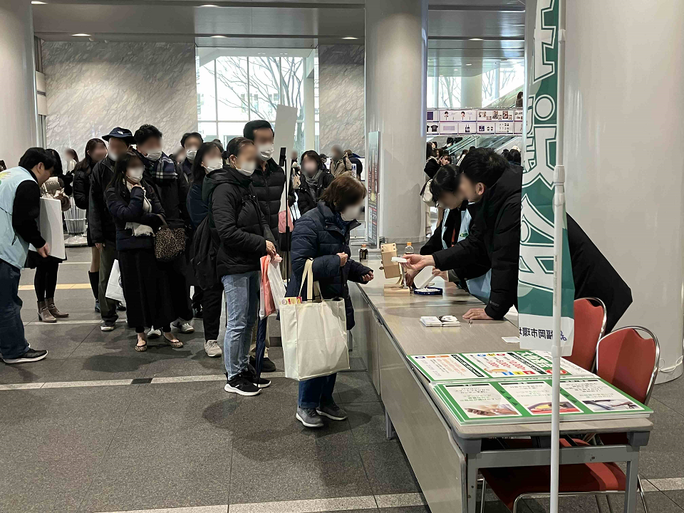 ガラポン抽選会の様子その１