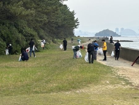 ラブアース大岳会場清掃の様子