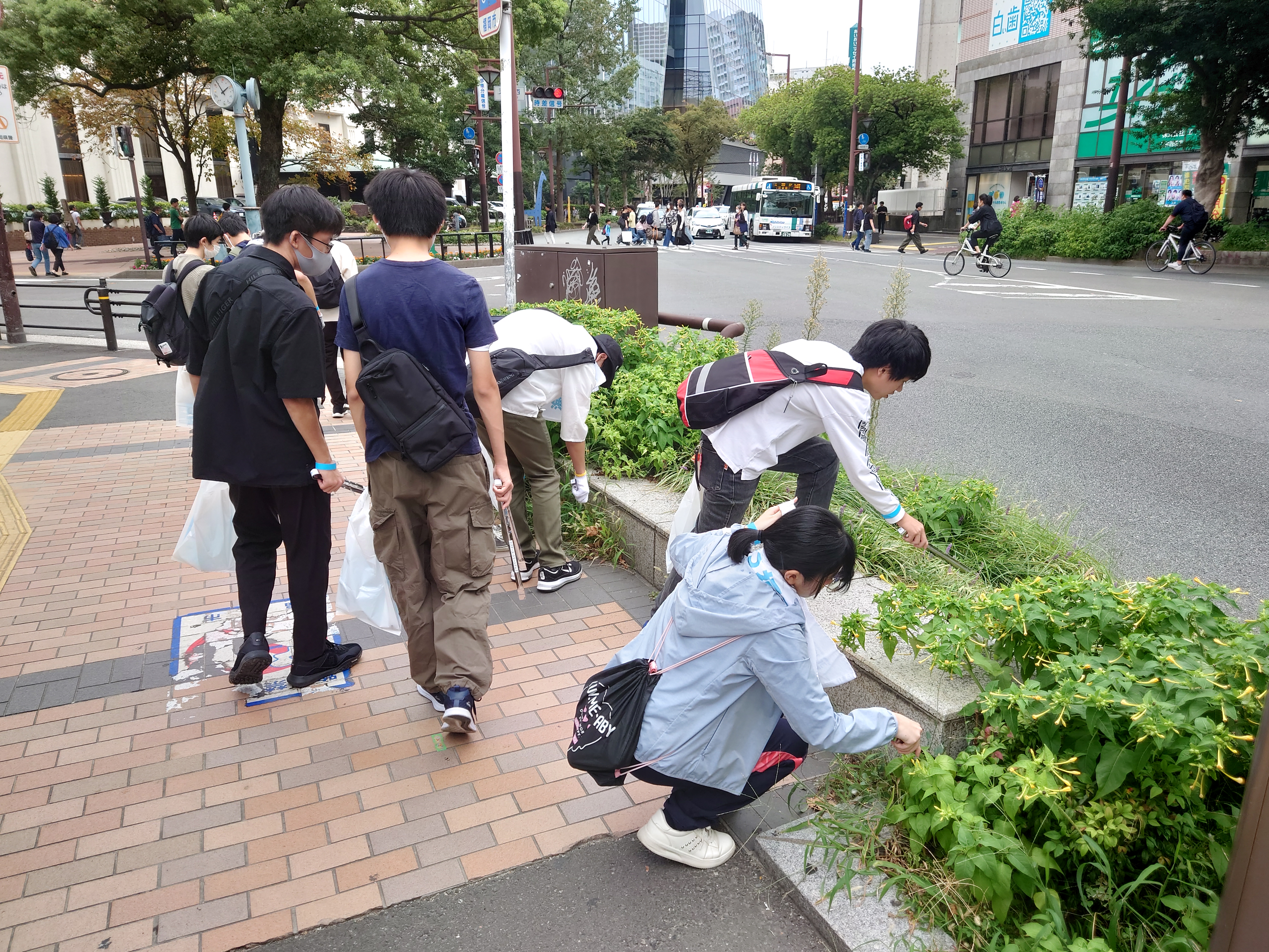清掃活動の様子①