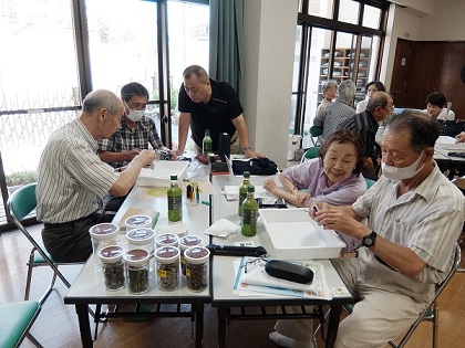 解体ワークショップのようす１