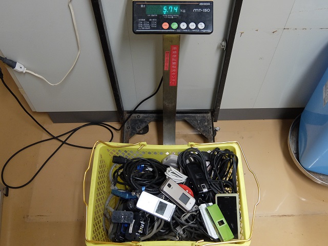 回収した小型家電